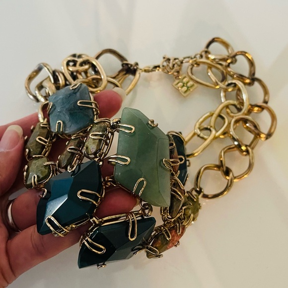 Statement Green BCBG necklace with Gold Hardware - Picture 8 of 12